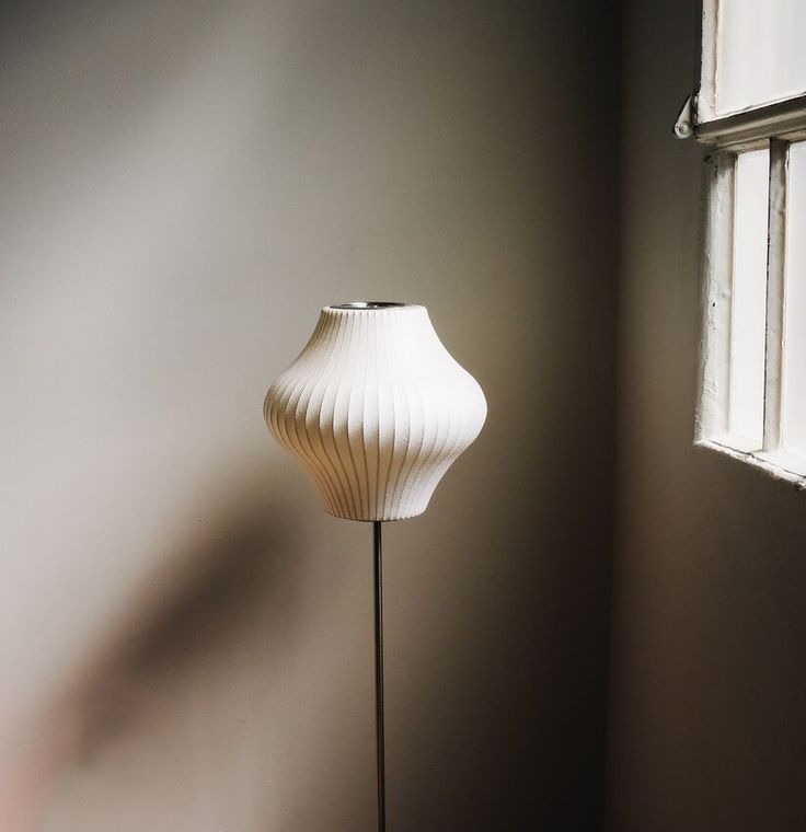 开云（中国） - 灯饰|落地灯|办公家具|设计师家具|纳尔逊梨形莲花落地灯